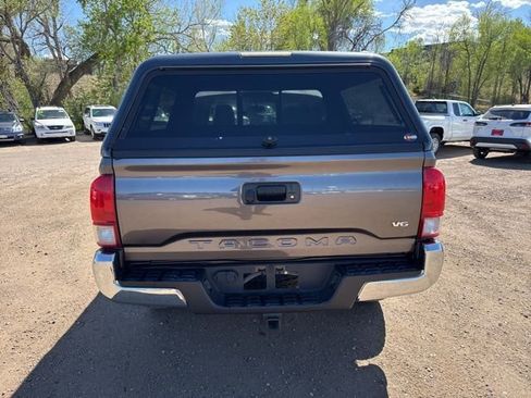 Used 2016 Toyota Tacoma TRD Off-Road w/ Towing Package image 5