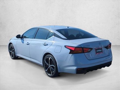 New 2025 Nissan Altima 2.5 SR image 5