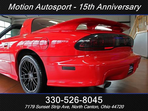 Used 1996 Pontiac Firebird Trans Am RWD image 9