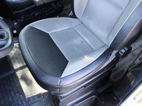 Used 2025 RAM ProMaster 2500 w/ Convenience Group FWD image 14