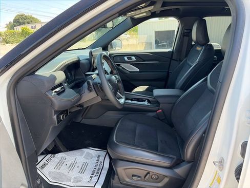 Used 2026 Ford Explorer Tremor w/ Tremor Ultimate Package AWD/4WD image 10