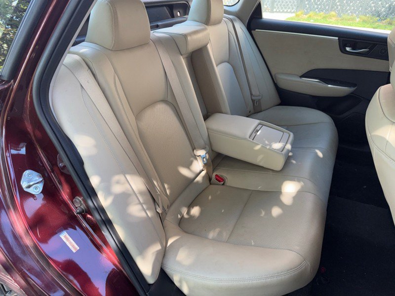 Used 2018 Honda Clarity Touring image 19