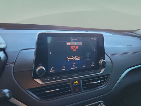 Used 2020 Nissan Altima 2.5 SR image 17