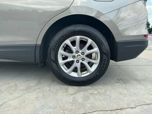 Used 2019 Chevrolet Equinox LT FWD image 30