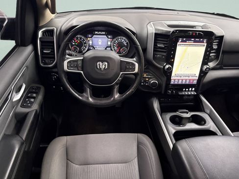 Used 2019 RAM 1500 Big Horn AWD/4WD image 11