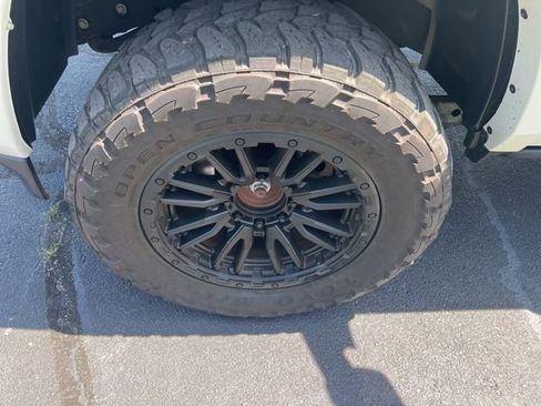 Used 2023 RAM 3500 Limited AWD/4WD image 18