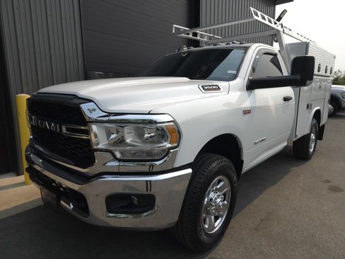 Used 2022 RAM 3500 Tradesman AWD/4WD image 2