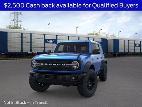 New 2025 Ford Bronco Badlands image 2