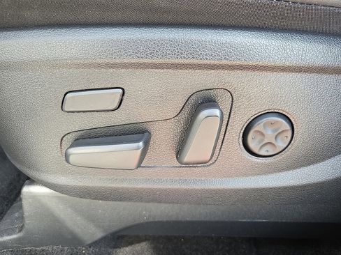 Used 2022 Hyundai Palisade Limited image 12