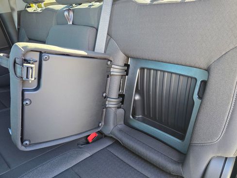 New 2026 GMC Sierra 1500 Elevation image 12