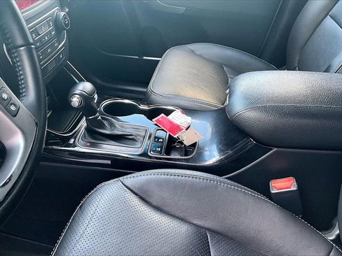 Used 2015 Kia Sorento EX image 17