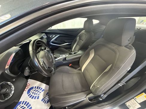 Used 2021 Chevrolet Camaro LT w/ RS Package RWD image 27