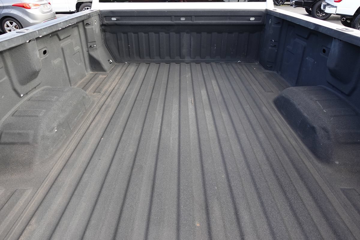 Used 2024 GMC Sierra 3500 SLE AWD/4WD image 13