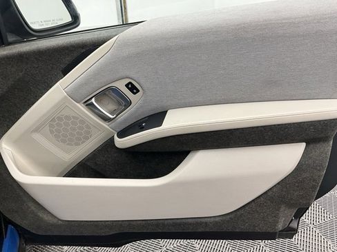 Used 2015 BMW i3 w/ Range Extender image 15