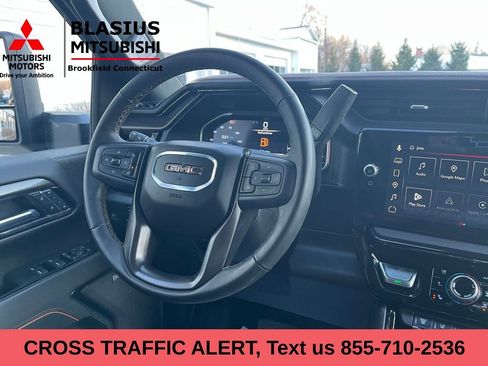 Used 2025 GMC Sierra 2500 AT4 w/ AT4 Premium Plus Package image 17