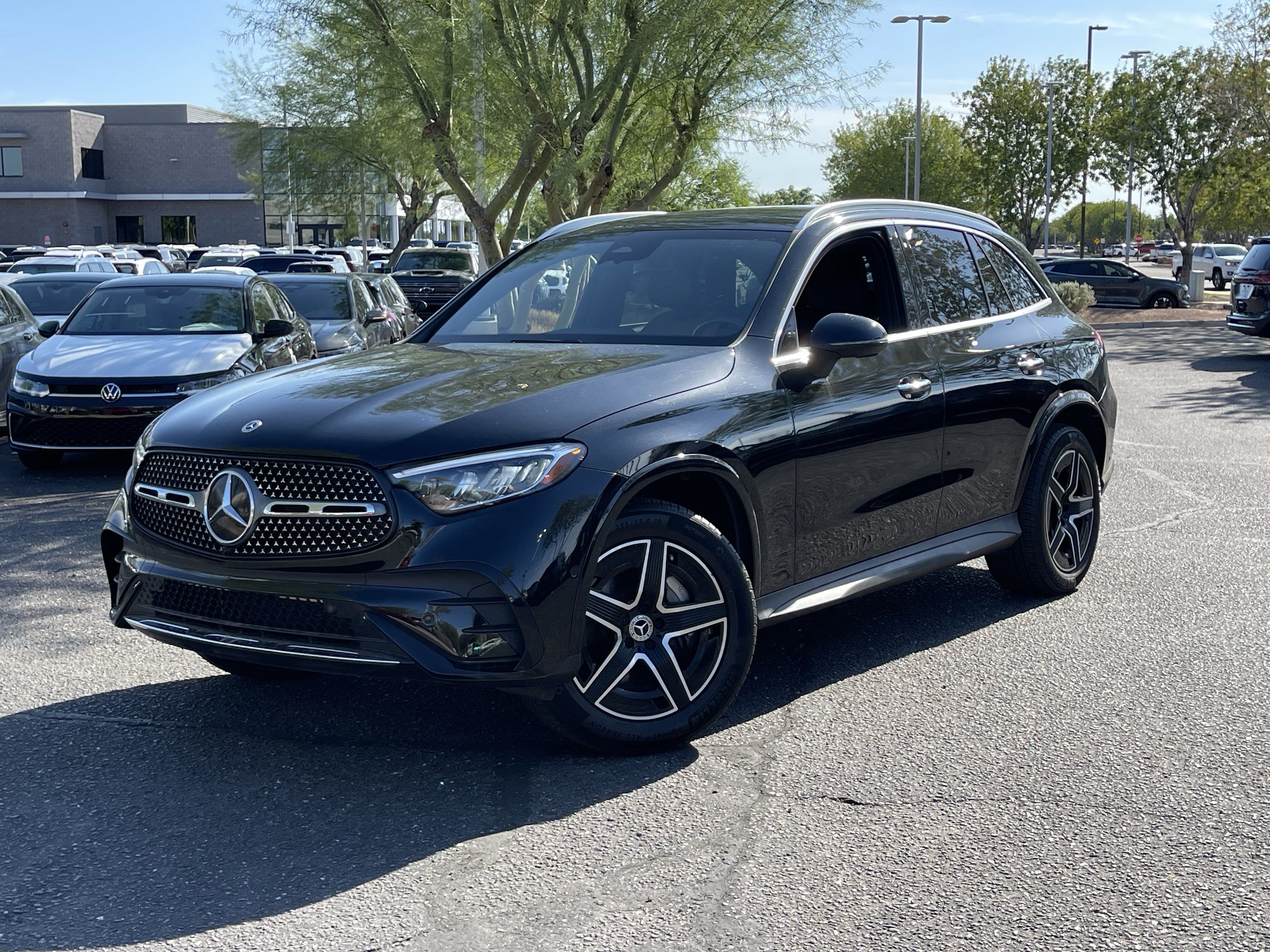 Used 2025 Mercedes-Benz GLC 300 image 34