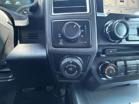 Used 2016 Ford F150 XLT w/ Equipment Group 302A Luxury AWD/4WD image 23