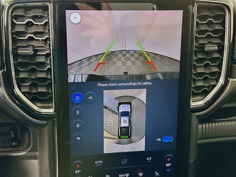 Used 2024 Ford Ranger Lariat w/ FX4 Off-Road Package image 14