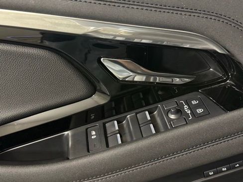 Certified 2023 Land Rover Range Rover Evoque R-Dynamic SE image 14