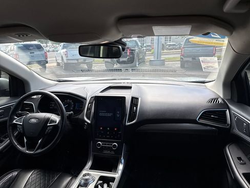 Certified 2023 Ford Edge Titanium AWD/4WD image 28