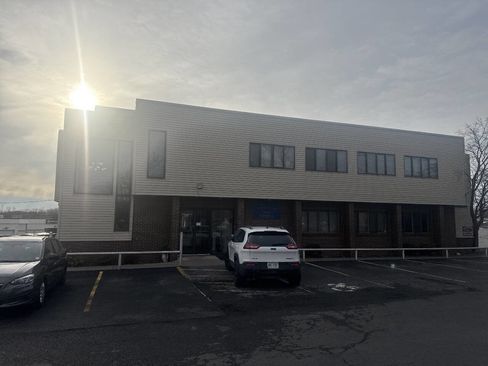 Used 2014 Subaru Crosstrek 2.0i Premium image 12