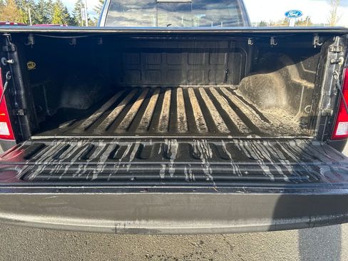 Used 2017 RAM 1500 Big Horn image 29