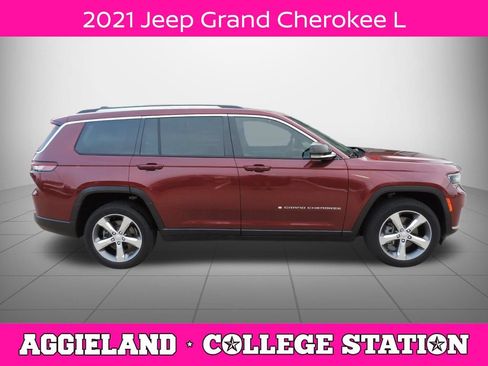 Used 2021 Jeep Grand Cherokee L Limited AWD/4WD image 2
