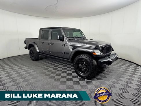 Used 2025 Jeep Gladiator Sport AWD/4WD image 1