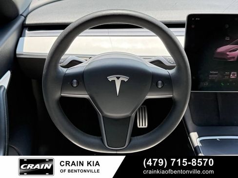 Used 2022 Tesla Model Y Performance AWD/4WD image 12