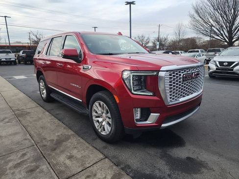 Certified 2024 GMC Yukon Denali w/ LPO, Floor Liner Package AWD/4WD image 2