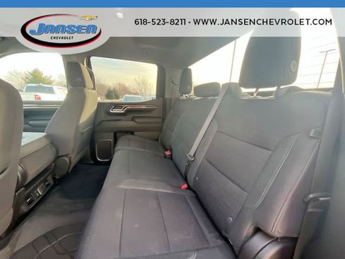 Used 2023 Chevrolet Silverado 1500 LT image 24