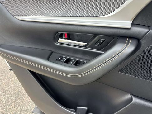 Used 2024 MAZDA CX-90 Plug-In Hybrid w/ Premium Pkg image 22