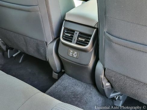 Certified 2025 Subaru Outback Premium AWD/4WD image 30