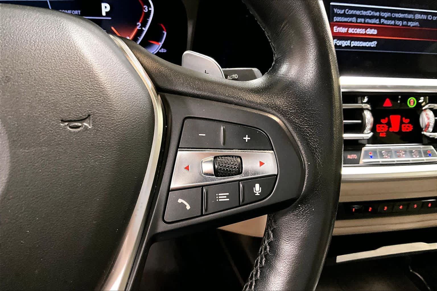 Used 2019 BMW 330i xDrive Sedan w/ Premium Package AWD/4WD image 25