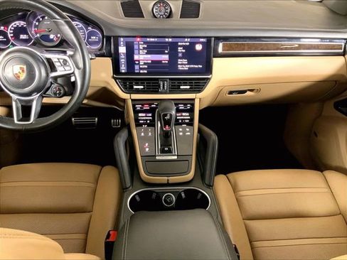 Certified 2019 Porsche Cayenne S AWD/4WD image 14
