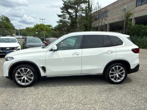 Used 2024 BMW X5 xDrive40i AWD/4WD image 22