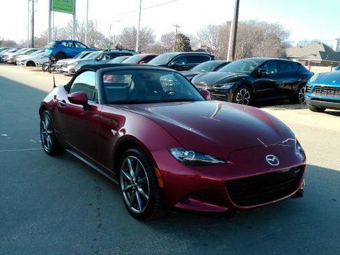 Used 2023 MAZDA MX-5 Miata Grand Touring image 5