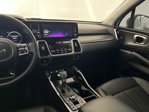 Used 2023 Kia Sorento SX AWD/4WD image 37