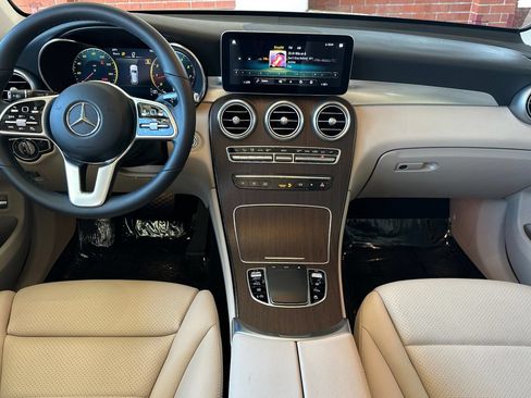Certified 2022 Mercedes-Benz GLC 300 4MATIC image 18