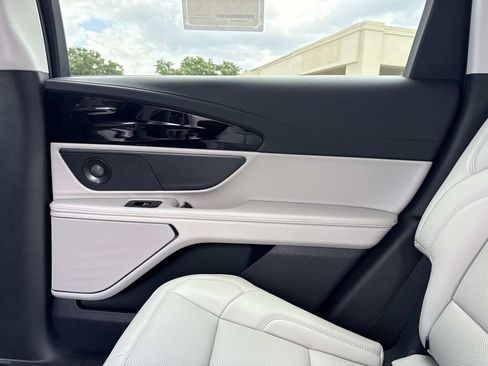 New 2026 Lincoln Nautilus Premier w/ Equipment Group 102A AWD/4WD image 15