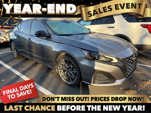 Used 2024 Nissan Altima 2.0 SR image 1