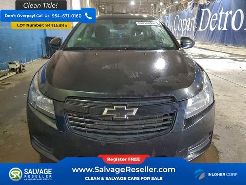 Used 2014 Chevrolet Cruze LT image 7
