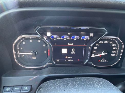 Used 2022 GMC Sierra 1500 AT4 w/ AT4 Premium Package AWD/4WD image 6