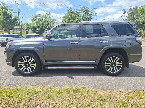 Used 2023 Toyota 4Runner Limited AWD/4WD image 7
