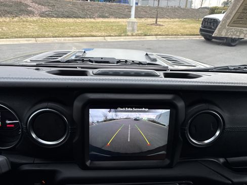 Certified 2021 Jeep Wrangler Unlimited Rubicon 4xe w/ Safety Group image 29