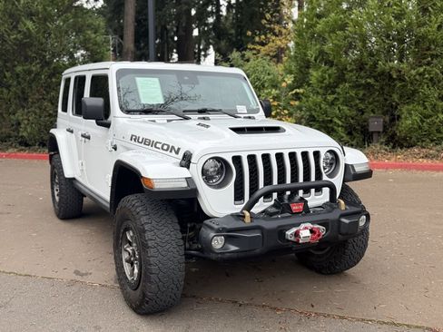 Used 2023 Jeep Wrangler Unlimited Rubicon 392 image 2
