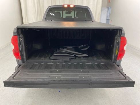 Used 2018 Toyota Tundra Limited w/ Limited Premium Package AWD/4WD image 40