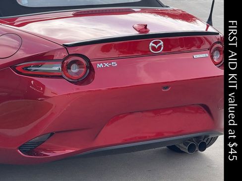 New 2025 MAZDA MX-5 Miata Club image 7