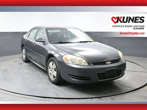 Used 2010 Chevrolet Impala LS FWD image 1