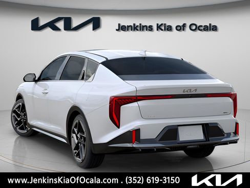 New 2026 Kia K4 GT-Line image 5